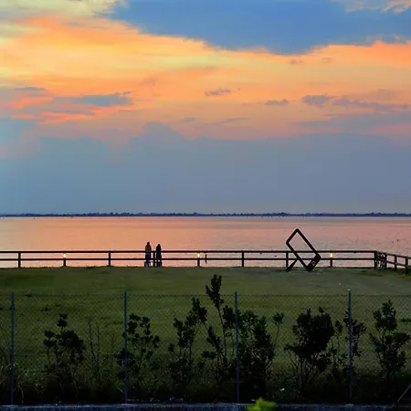 Cozy With Terrace In Lignano * Lignano Sabbiadoro